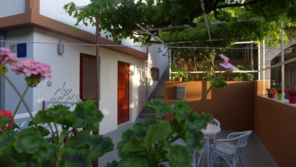 Guest House Kuzmanic Hvar Island Ngoại thất bức ảnh