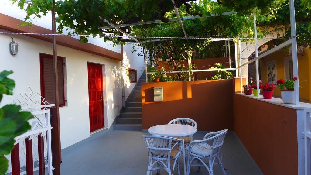 Guest House Kuzmanic Hvar Island Phòng bức ảnh